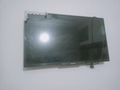 ecostar 41" in led TV