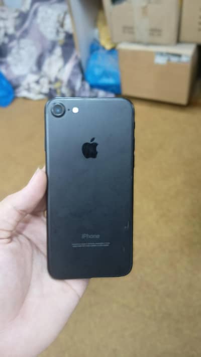 IPHONE 7 32 GB