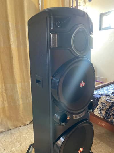 Audionic speakers