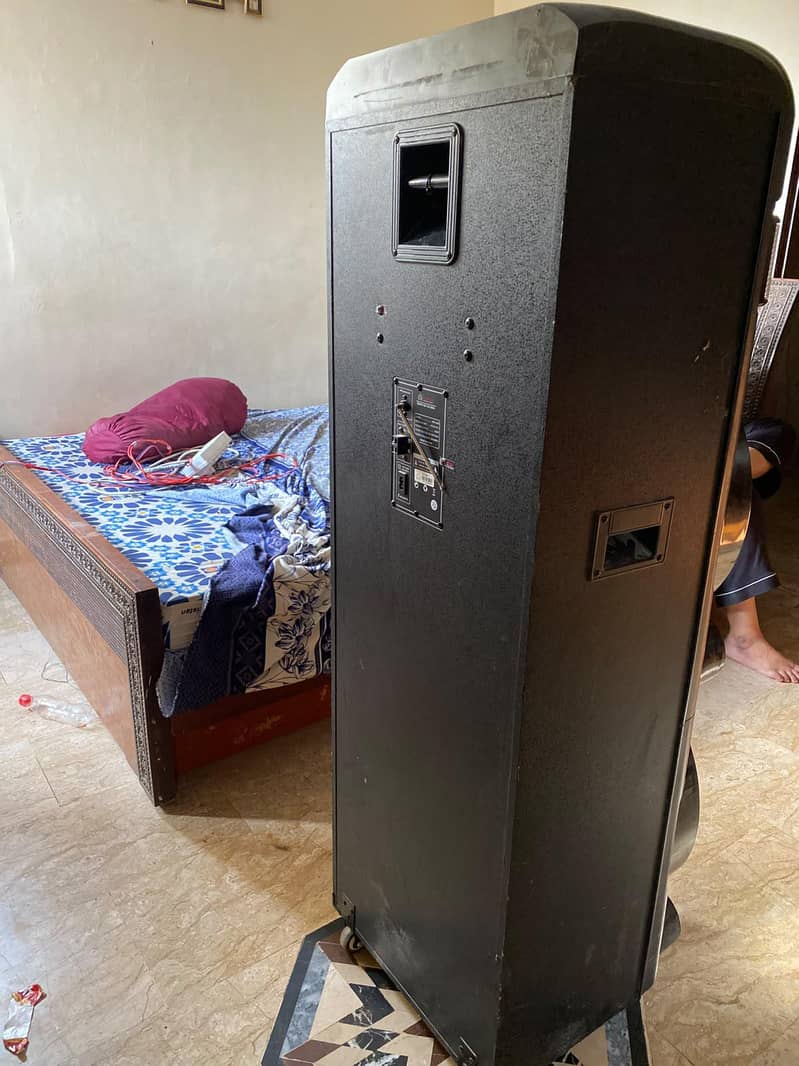 Audionic speakers 4
