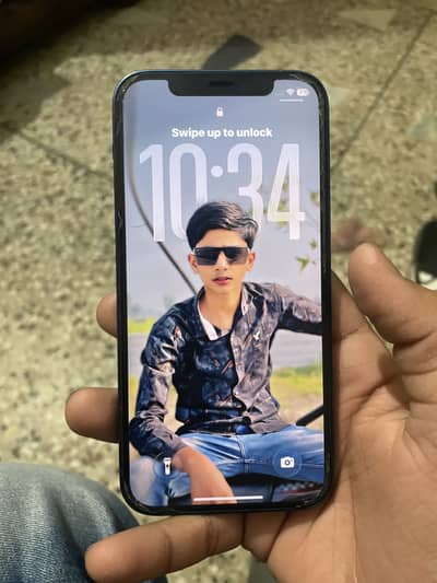 Apple iPhone 12