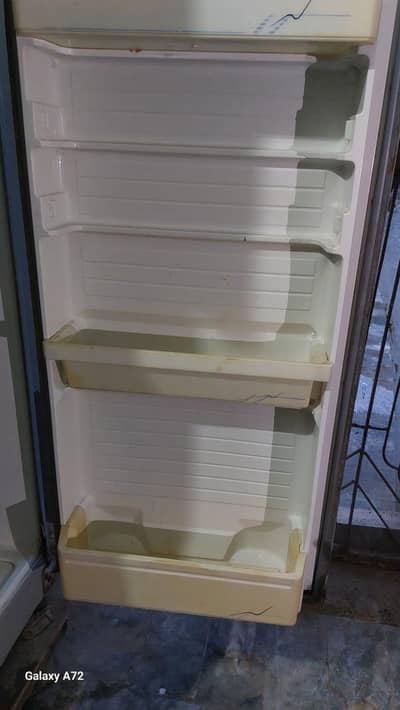 Dawlance Refrigerator Neat Condition