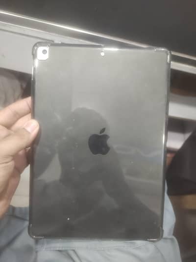 ipade 7 genration All ok urgent sale