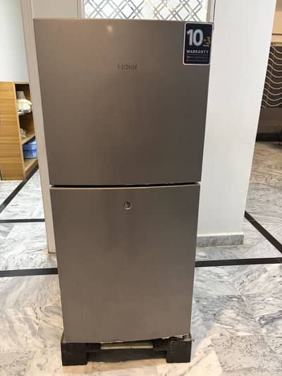 Haier Refrigerator Model: HRF-216EBS-01