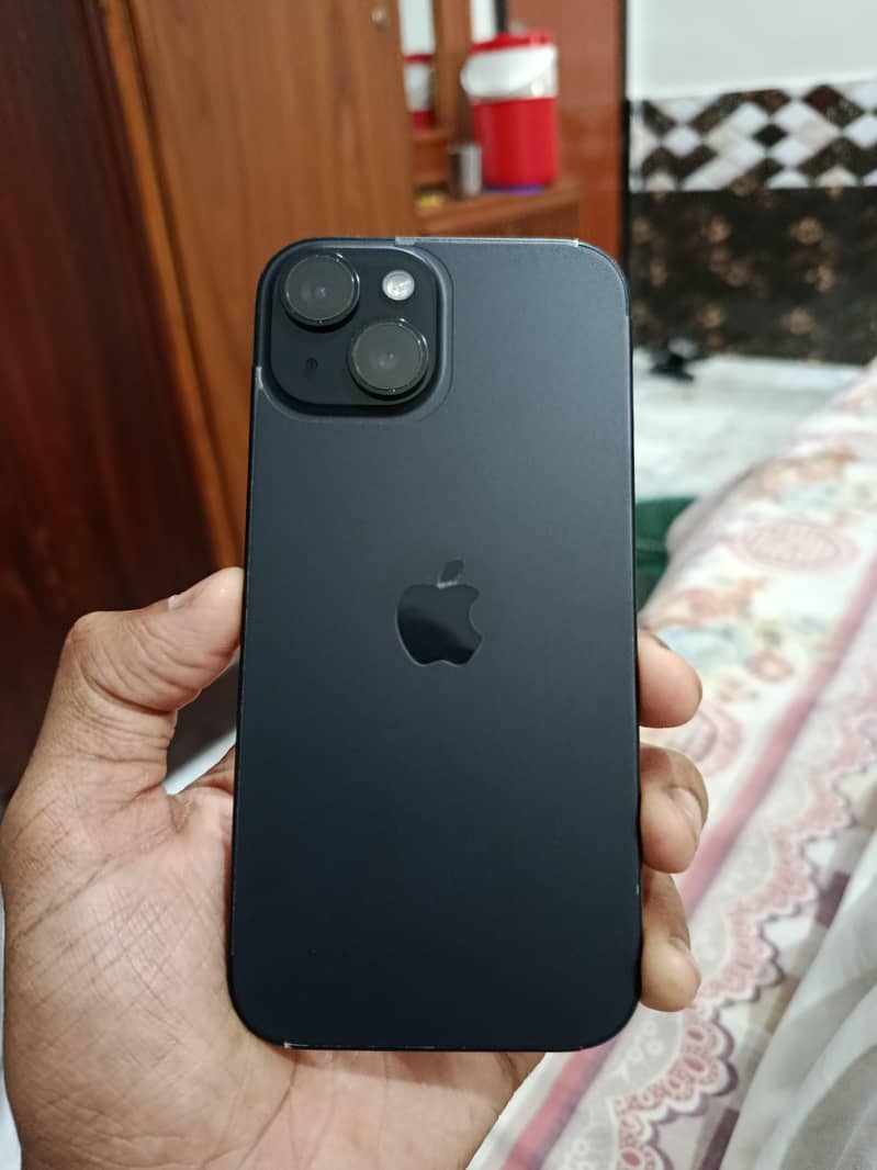 Apple iPhone 15 1