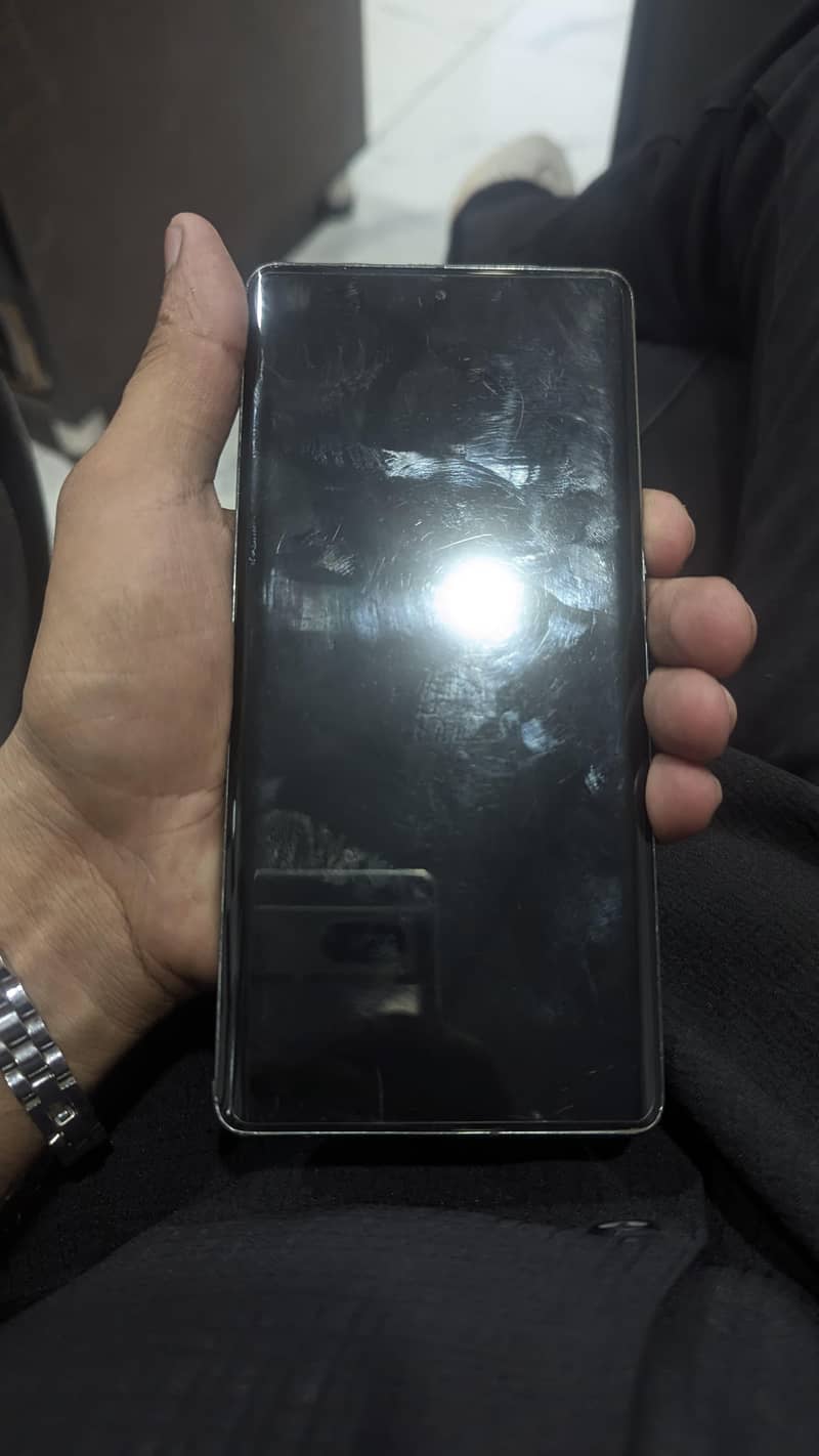 Google Pixel 7 Pro 6