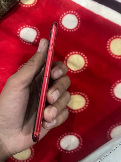 Apple iPhone SE