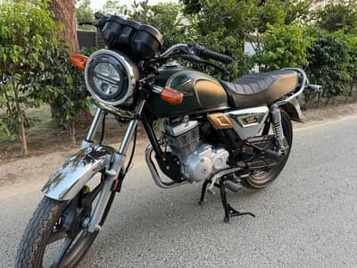 Honda CG 150 Green color
