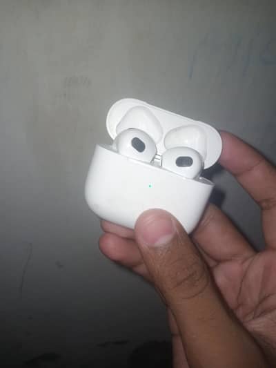 Wireless Bluetooth earbuds with charging case A1condition 1500 only