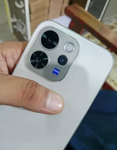 Vivo V70 5G Just 2 days used