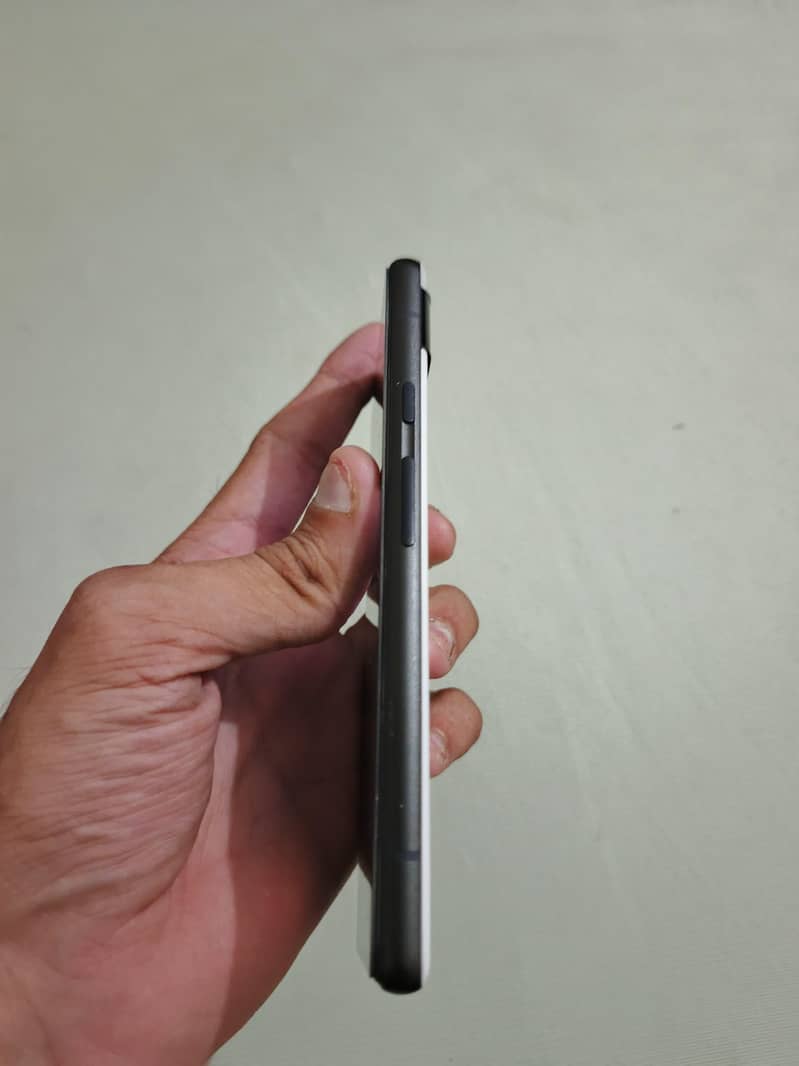 Google Pixel 6a 2