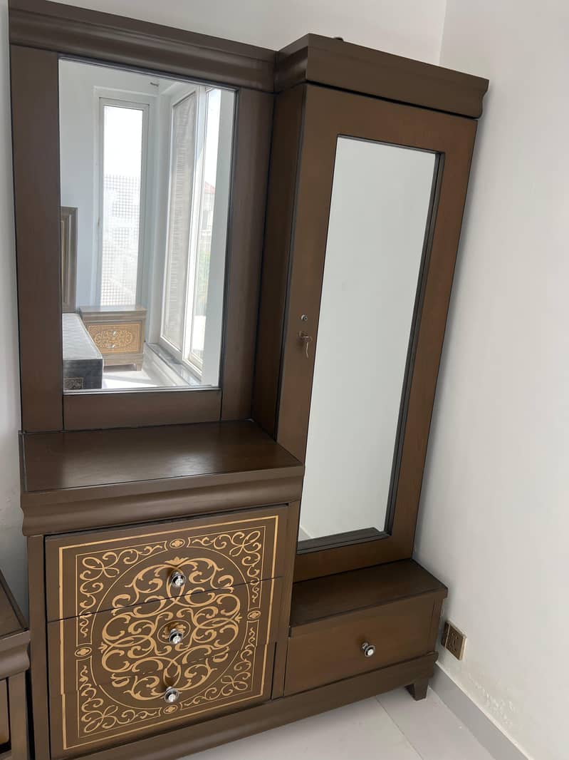 Double bed set with side table and dressing—like new condition—Lahore 2