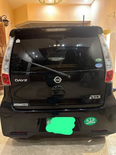 Nisan days hgiway star for sale model 15/19  demand 27 lakh