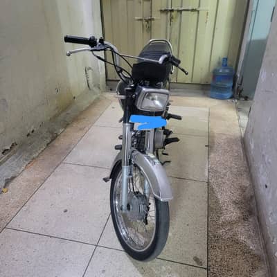 Honda CD 70 2021