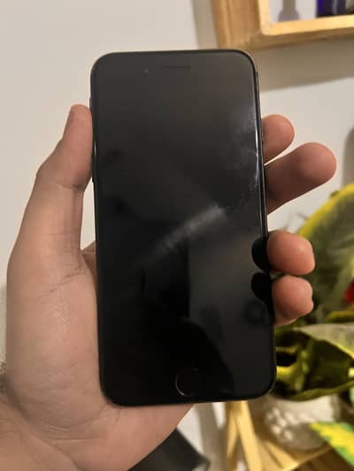 Apple iPhone SE 2020