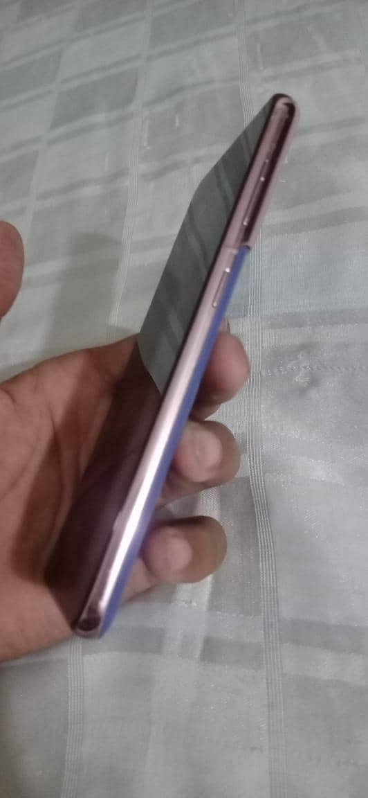 Mobile 4