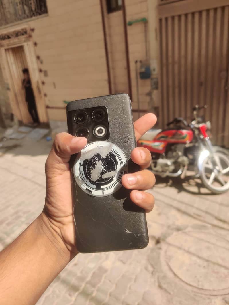 OnePlus 10 pro 0