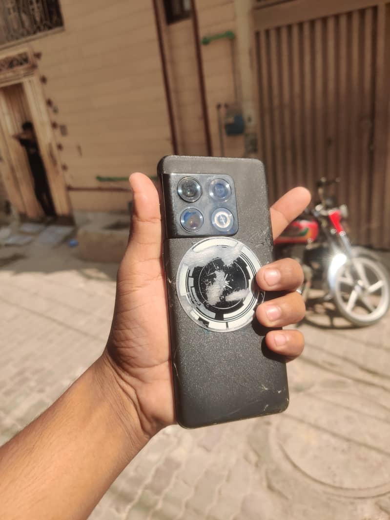 OnePlus 10 pro 3