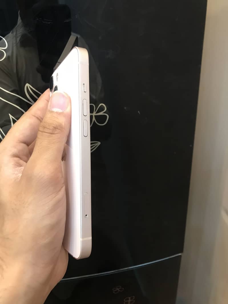 iPhone 13 jv 1