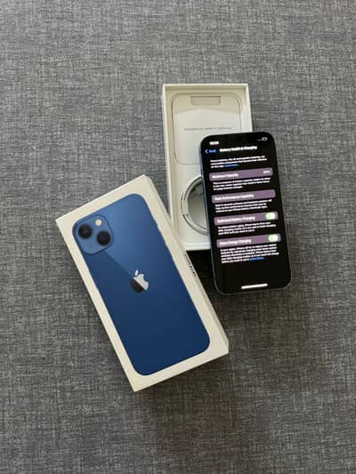 Apple iPhone 13