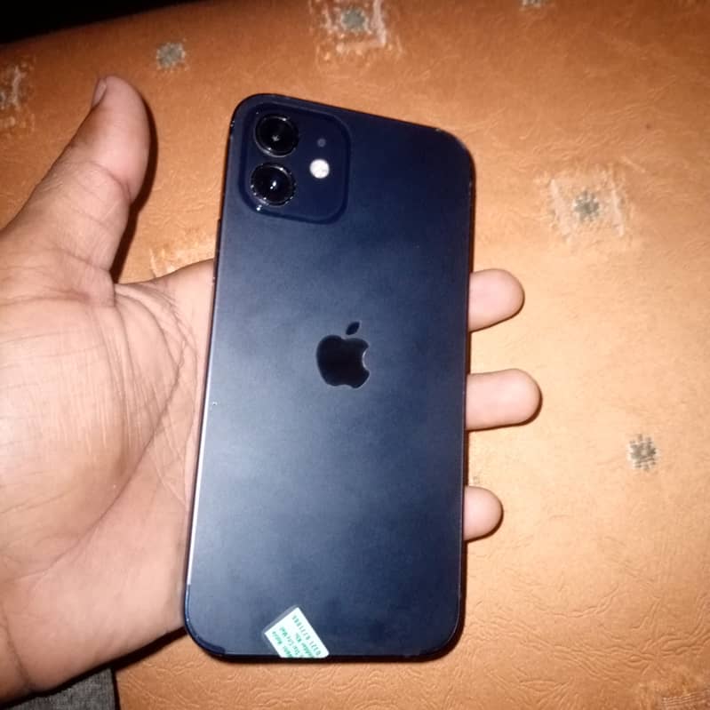 Apple iPhone 12 2