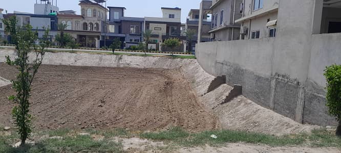 Prime Location 10 Marla Residential Plot Available For Sale In Park View City - Tulip Overseas Block For Sale At Good Location Park View City - Crystal Block, Park View City, Lahore, Punjab
