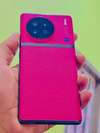 Vivo X90s