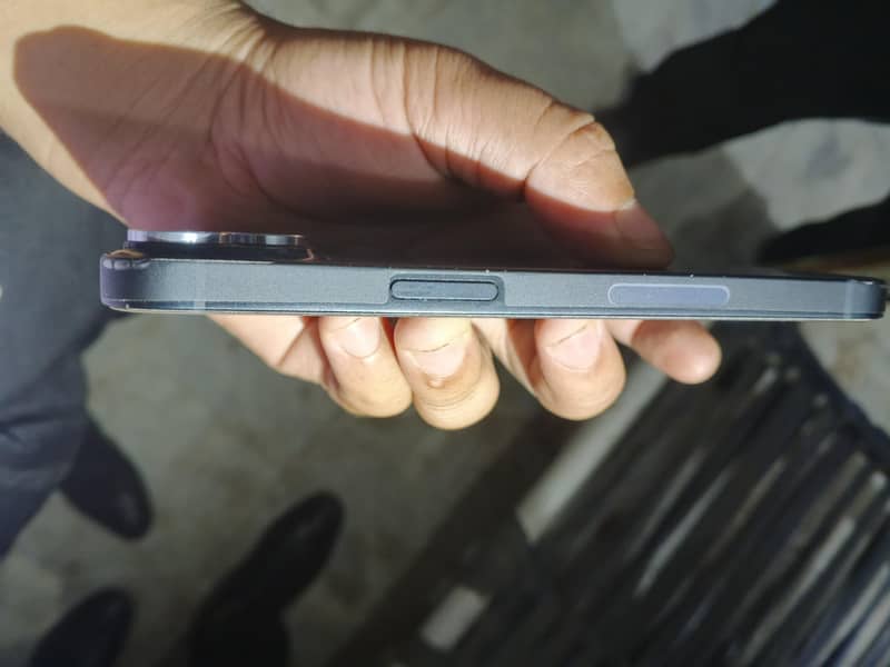 Apple iPhone 14 4