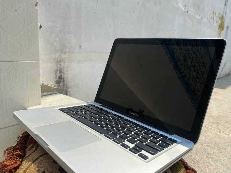 MACBOOK PRO MID 2013 3