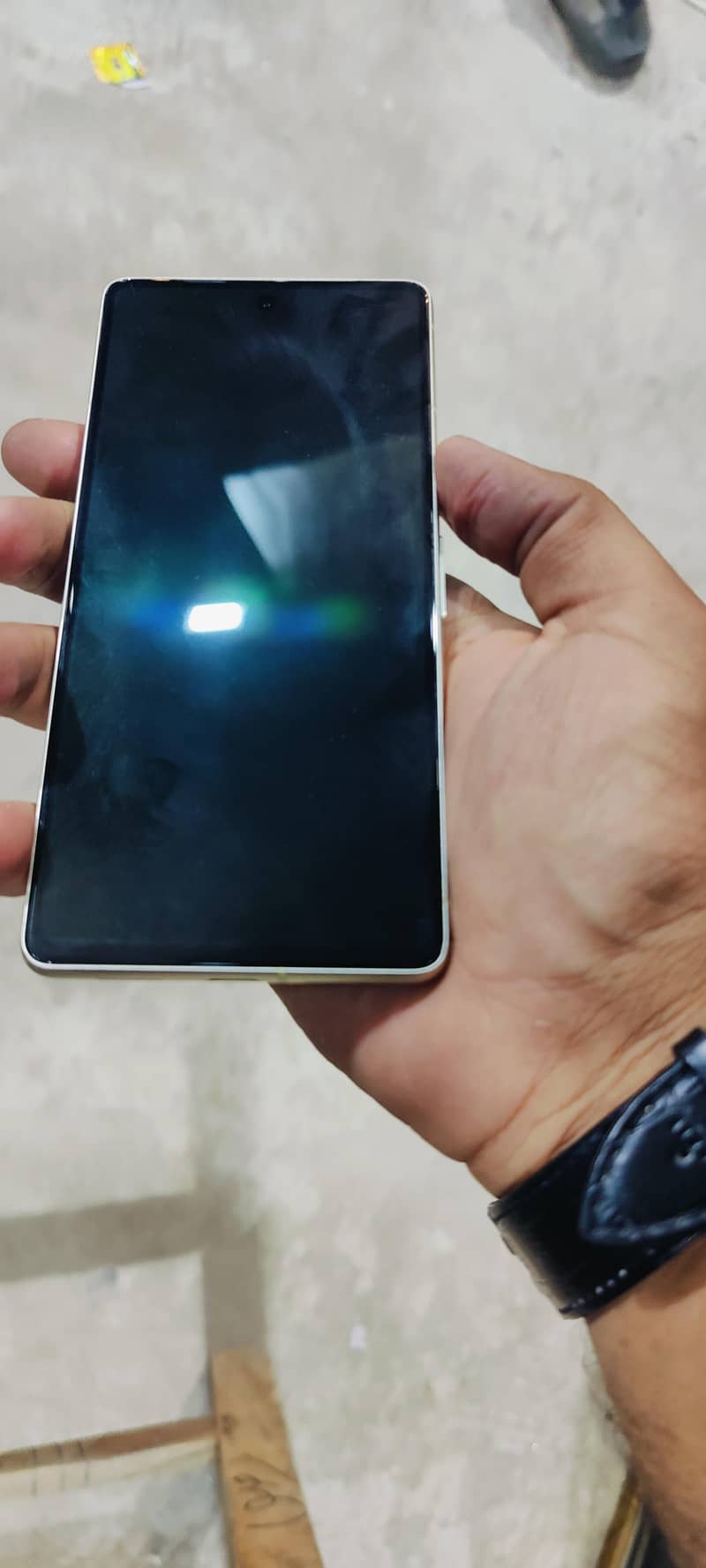 google pixel 7 4