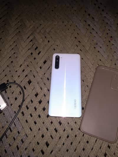 OPPO Reno3