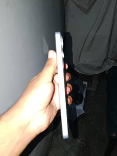 Vivo Y400