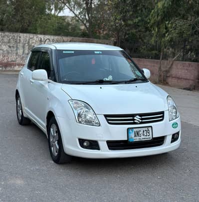 Suzuki Swift DLX 1.3 Automatic 2019. Totel Genuine.