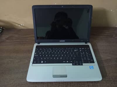 samsung laptop for salein good condition