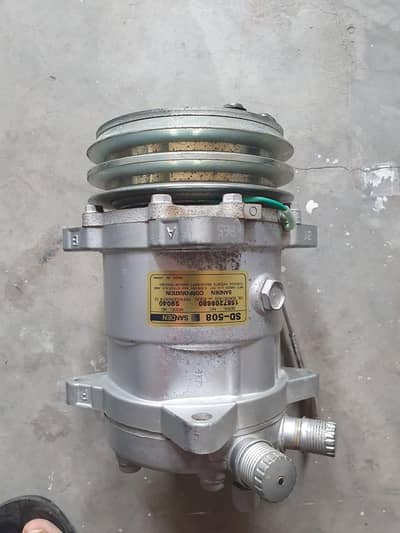 AC compressor Sanden 508