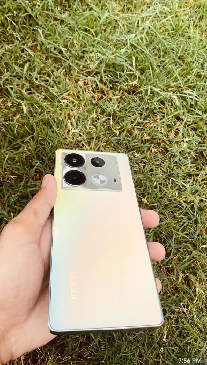 Infinix note 40 for sale lush condition official pta approved 0