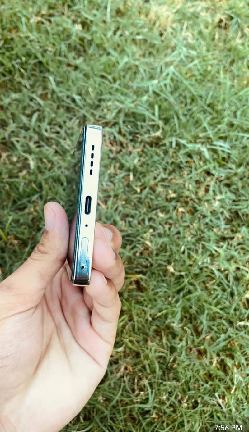 Infinix note 40 for sale lush condition official pta approved 3