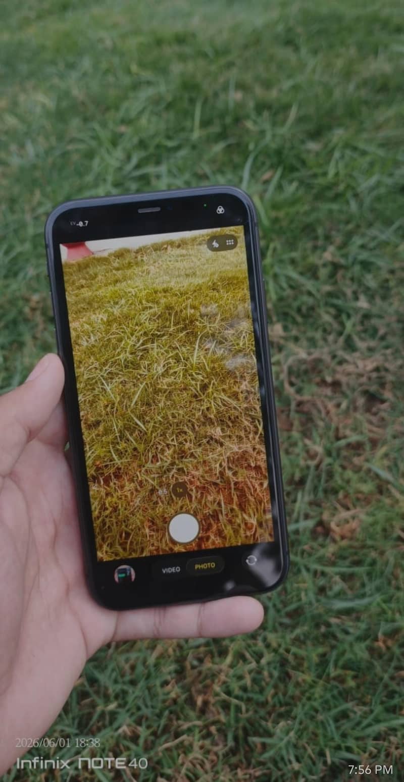 Infinix note 40 for sale lush condition official pta approved 5