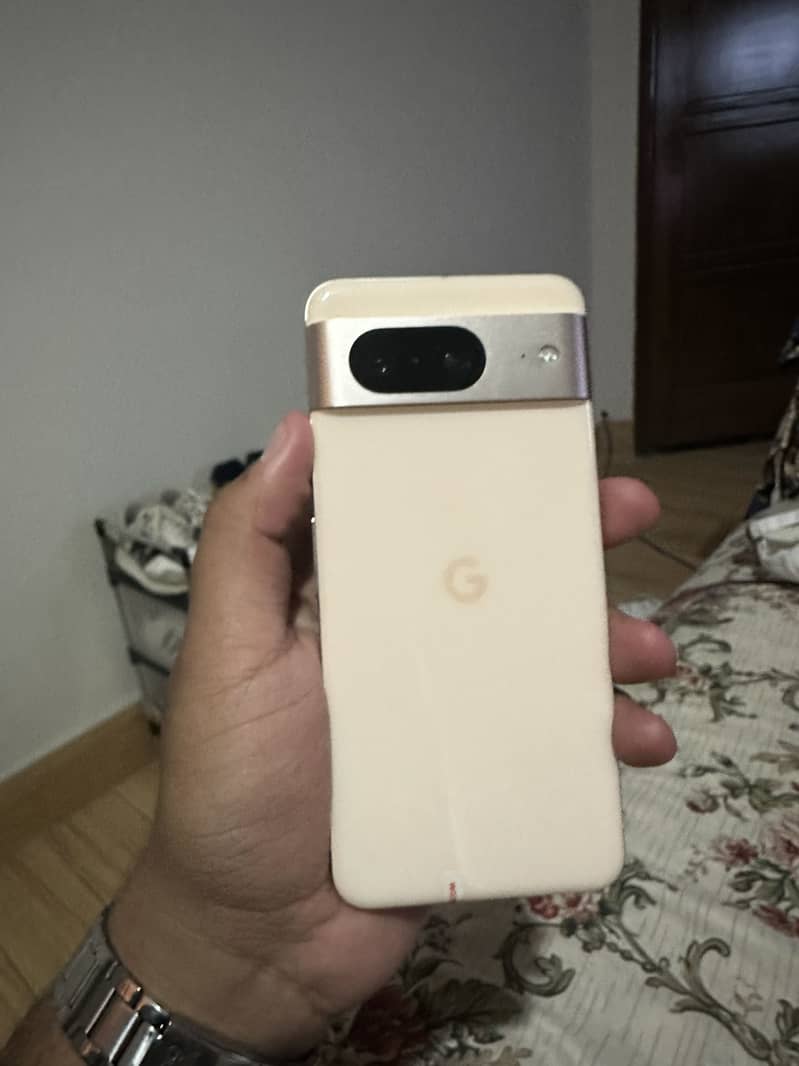 Google Pixel 8 1