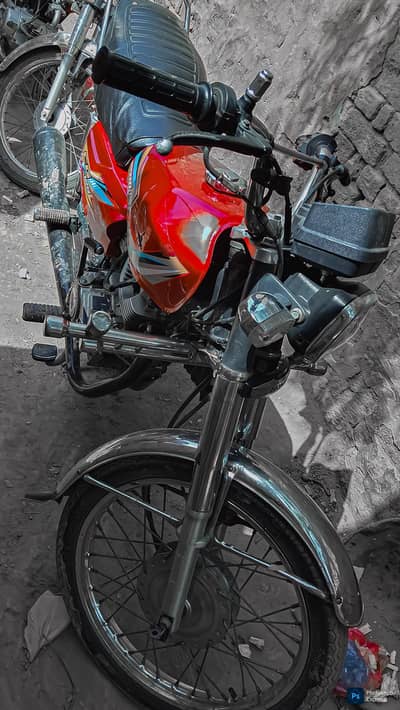 Honda CG125 [2011] model