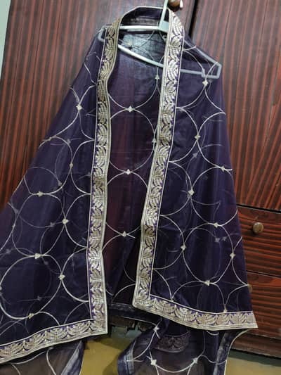 Silk embroided lehenga