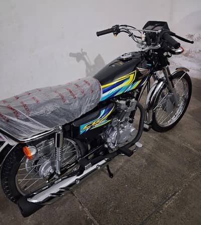 Honda cg125 black 2026