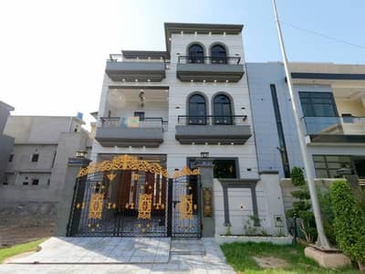 5 Marla Brand New Luxury House Available For sale In Park View City - Diamond Block Lahore