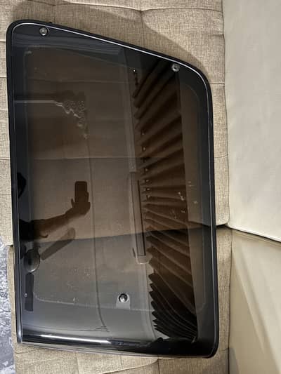 Toyota Land Cruiser Prado Quarter Glass for sale