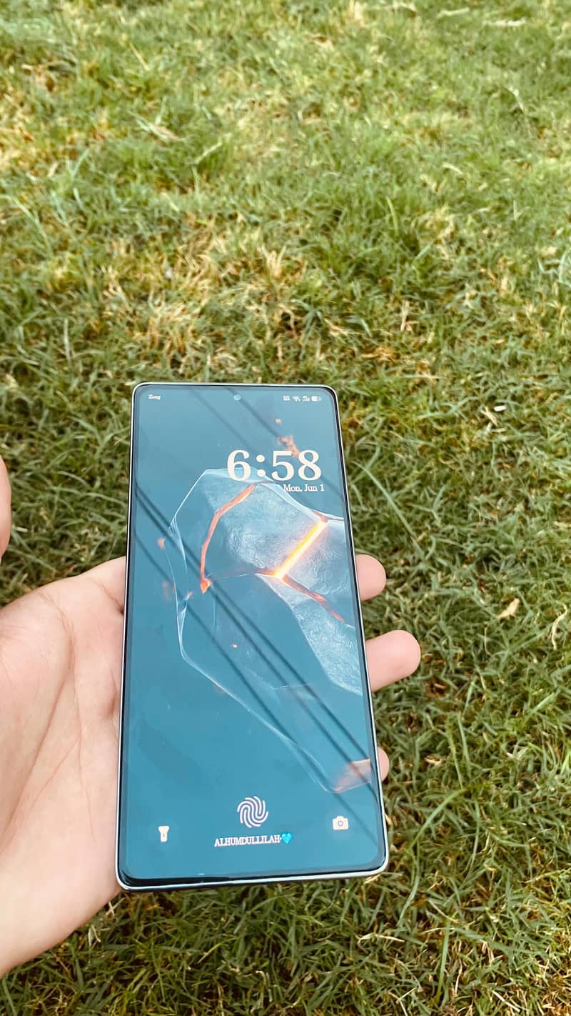 Infinix note 40 for sale lush condition official pta approved 13