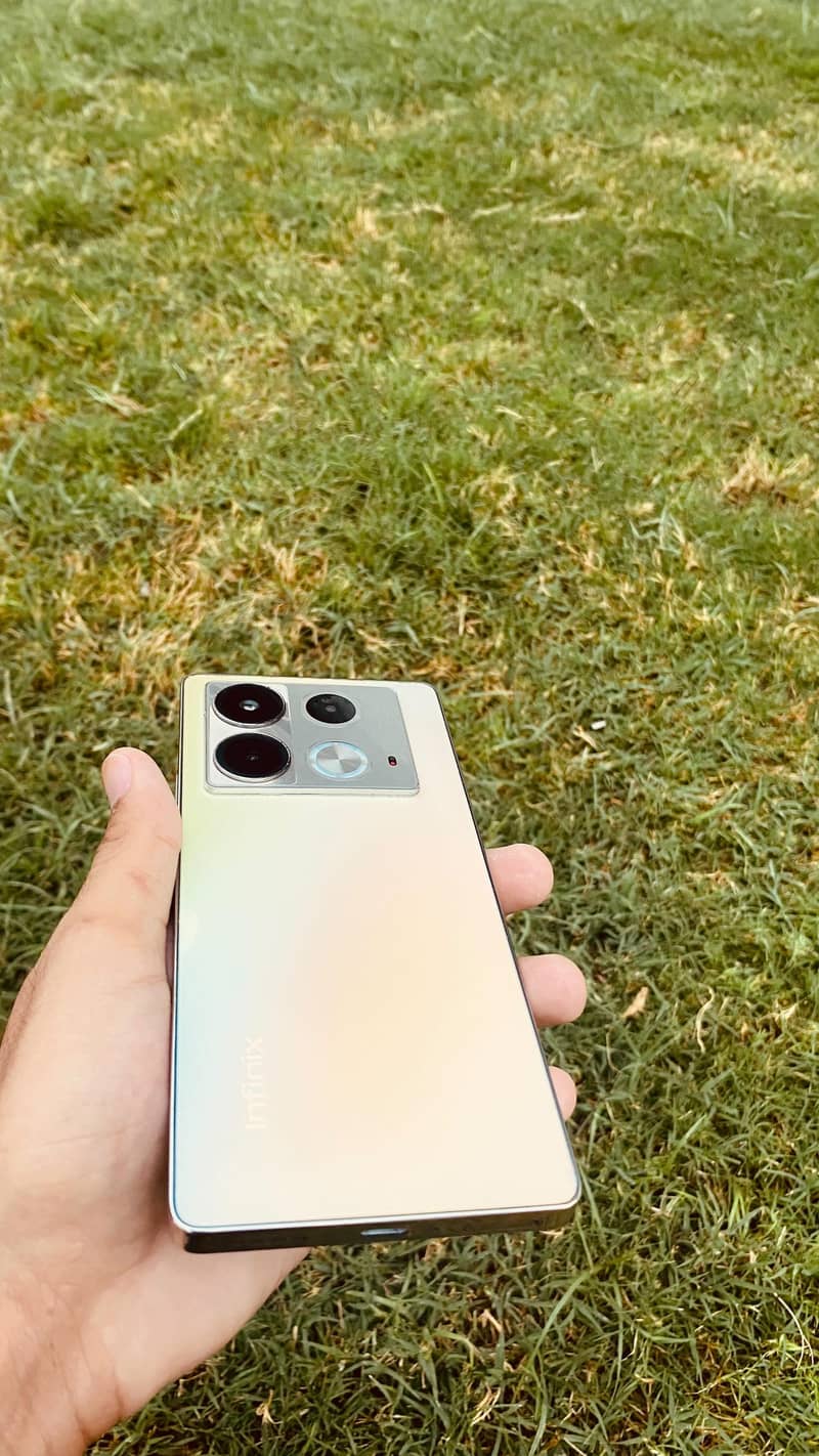 Infinix note 40 for sale lush condition official pta approved 14