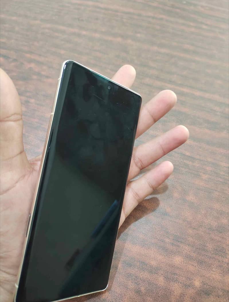 Google Pixel 7 Pro 4