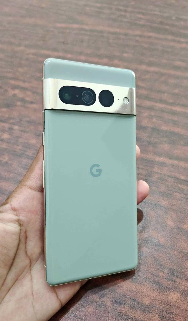 Google Pixel 7 Pro 6