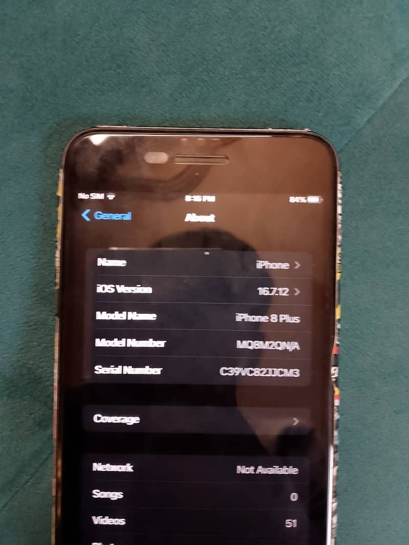 Apple iPhone 8 Plus 3