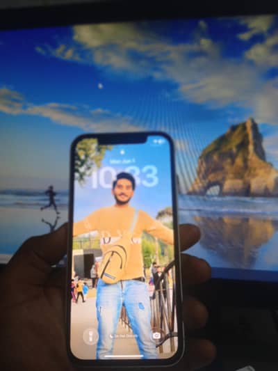 Apple iPhone 12